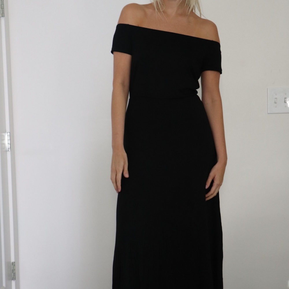 Ann Taylor Maxi Dress - Black - Size S - NWT